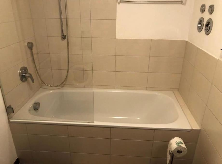 Gemuetliche Kleine Wohnung فينديلشتآين المظهر الخارجي الصورة